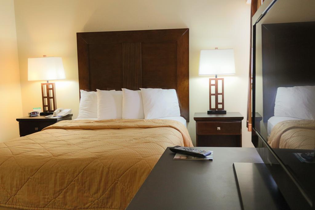 Frontier Hotel Houston Exterior foto
